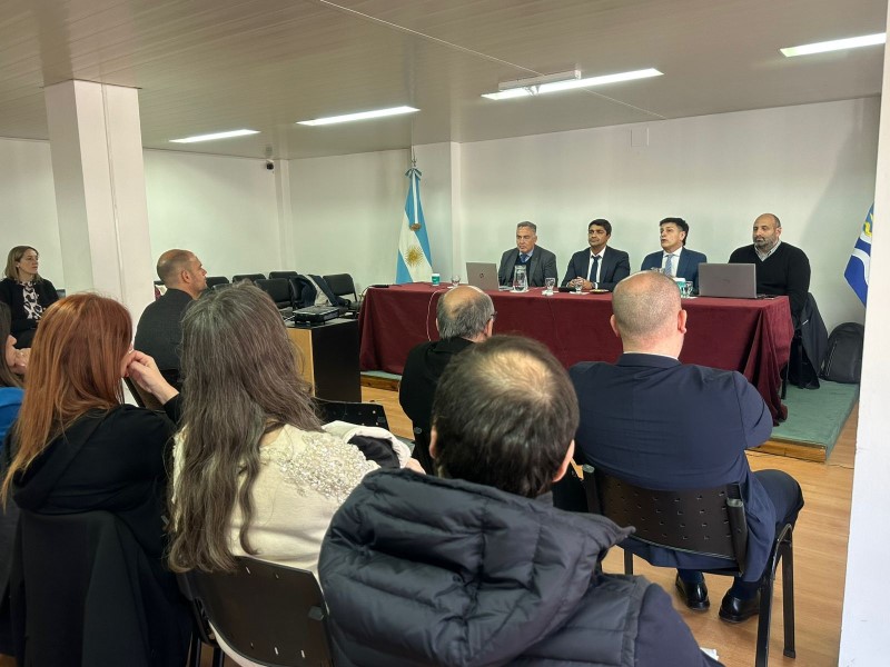 2025-08-29-2 2025-08-29-2